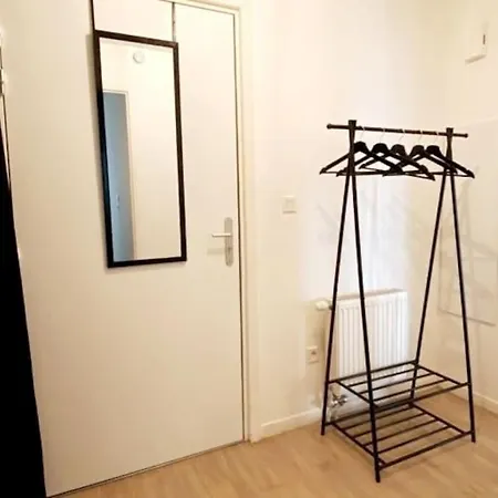 Appartement Proche Chu Avec Balcon Et Parking Lille Exterior photo